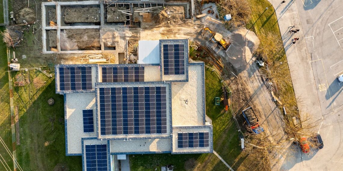 Solaranlage beim Hauskauf 2026: Was Käufer wissen müssen
